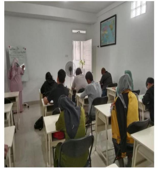 SUASANA BELAJAR PAKET C PKBM HANG TUAH  TAHUN PELAJARAN 2022/2023